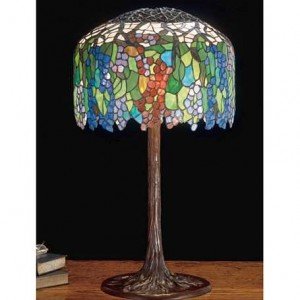 Grape Vine Tiffany Stained Glass Table Lamp