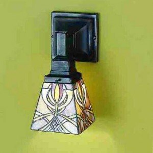 Glasgow Bungalow Tiffany Stained Glass Sconce Light
